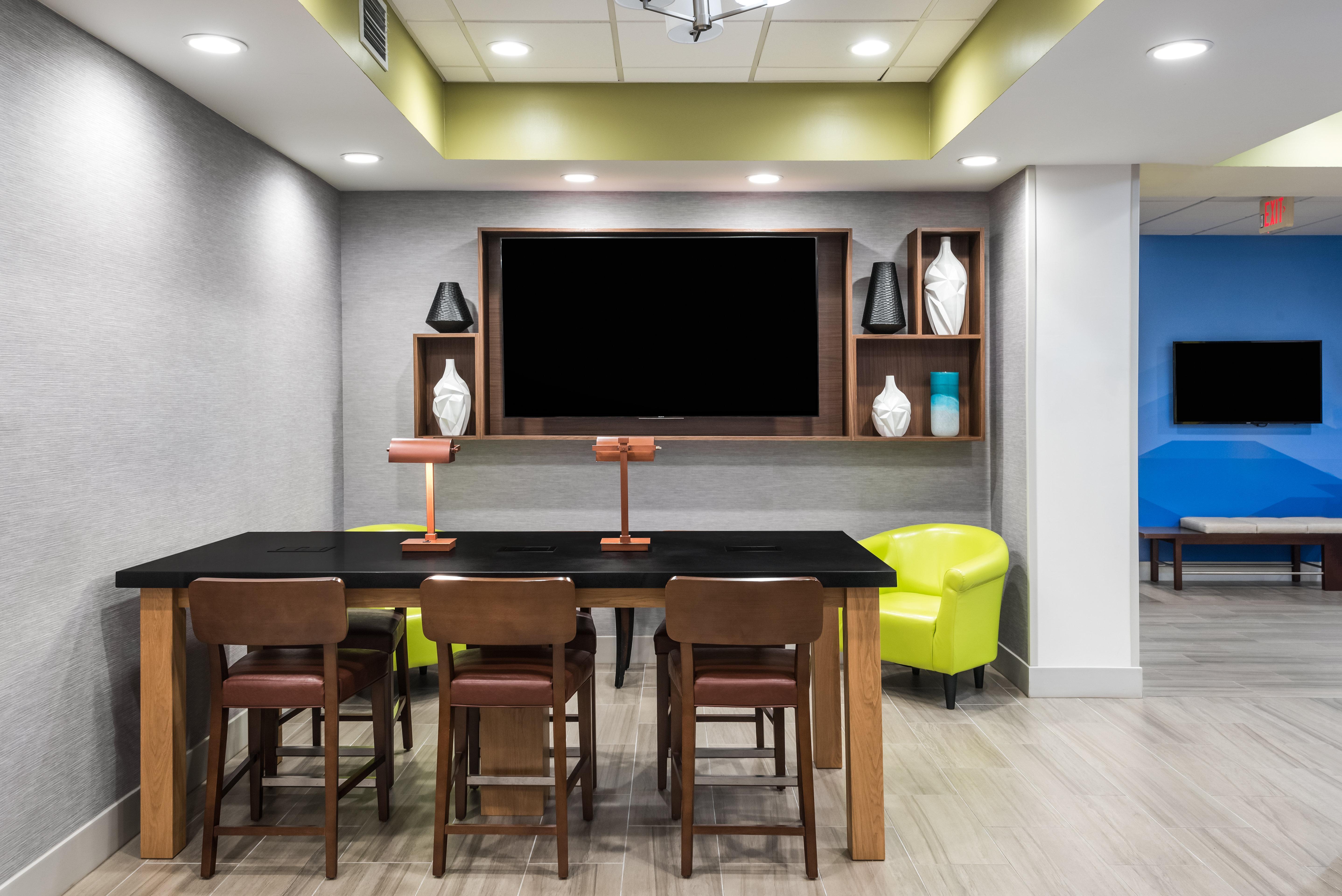 Holiday Inn Express Hotel & Suites Bartow By Ihg Exterior photo