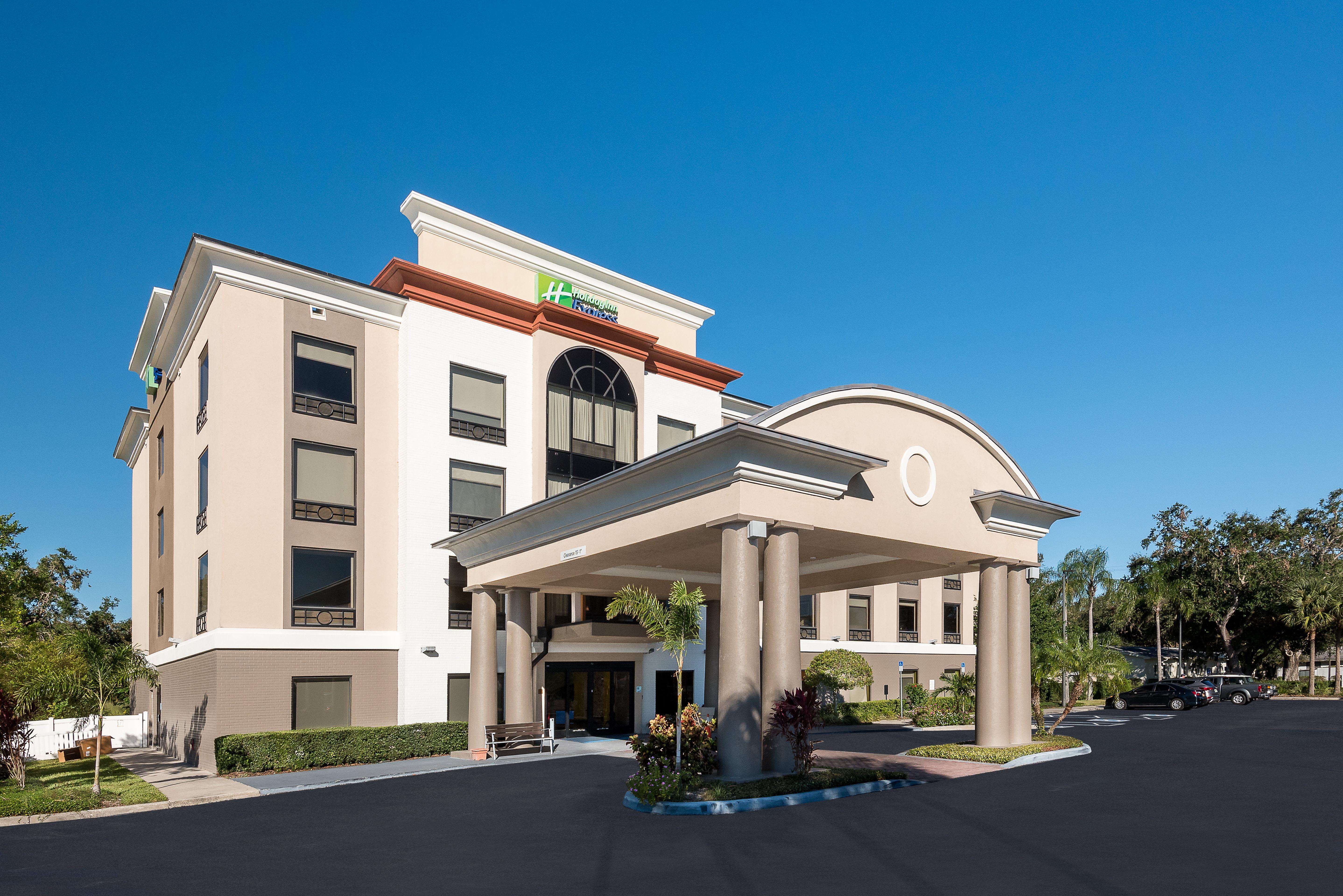 Holiday Inn Express Hotel & Suites Bartow By Ihg Exterior photo