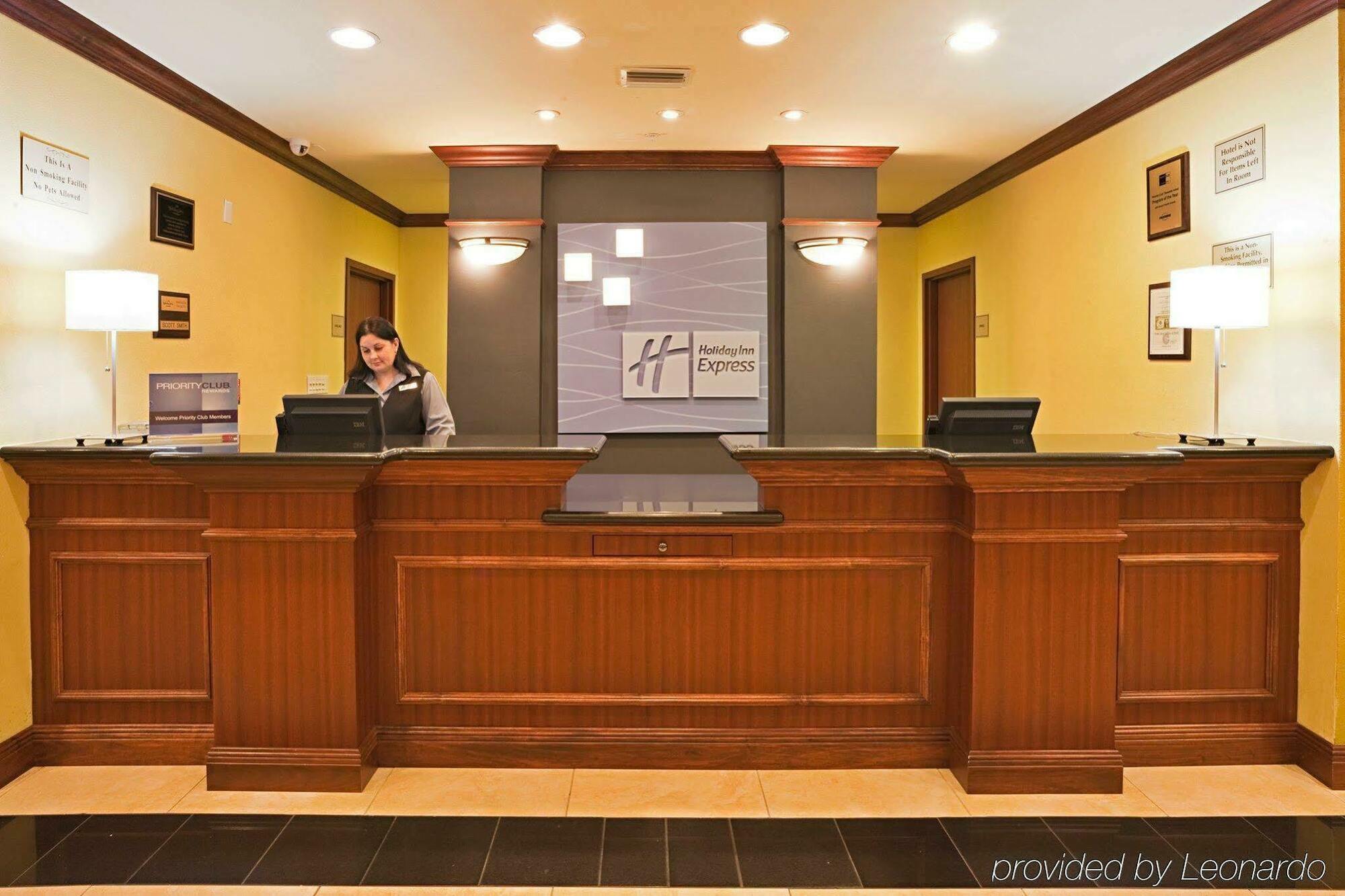 Holiday Inn Express Hotel & Suites Bartow By Ihg Exterior photo